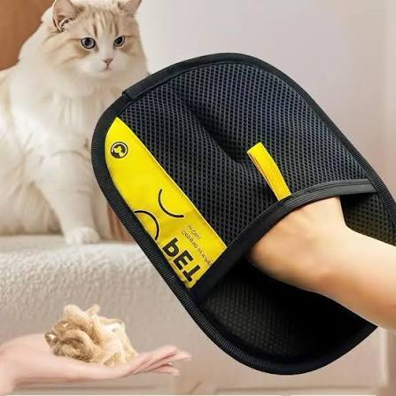 FurSweep Grooming Glove